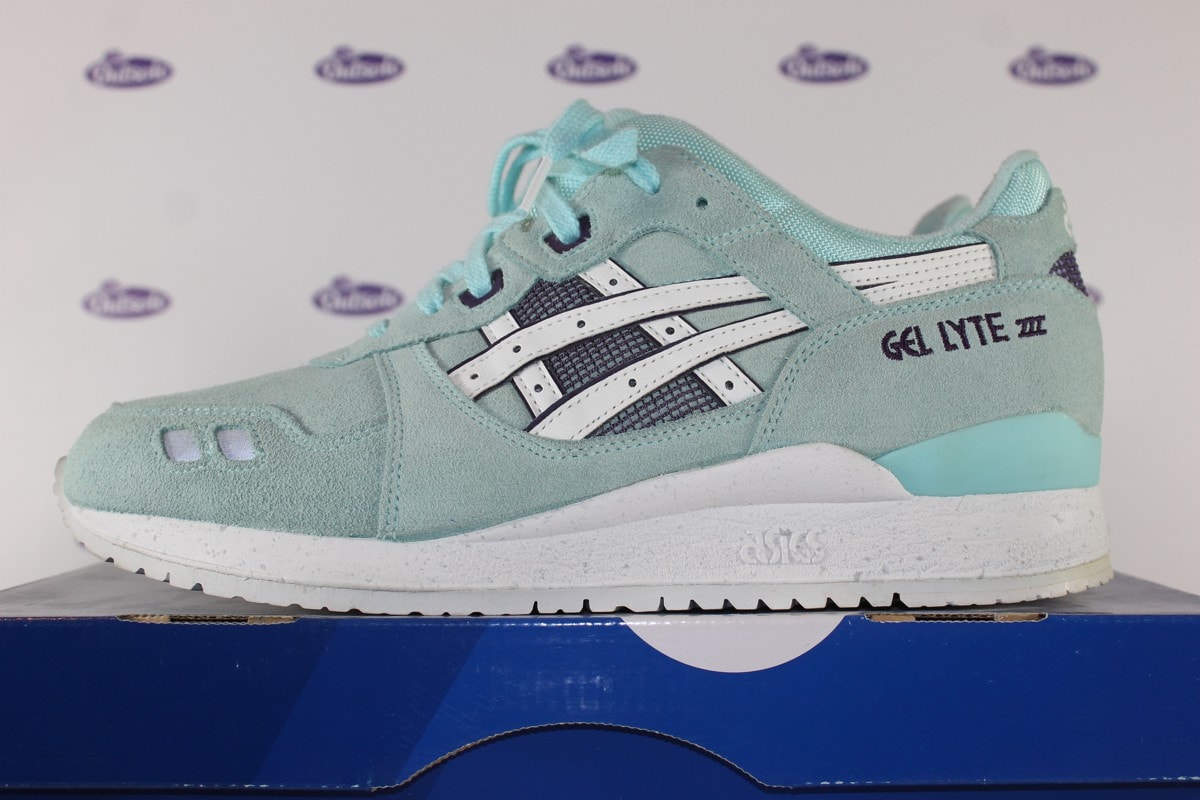 Asics III Snowflake • In at Outsole