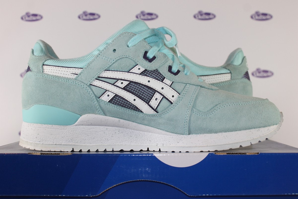 Asics III Snowflake • In at Outsole