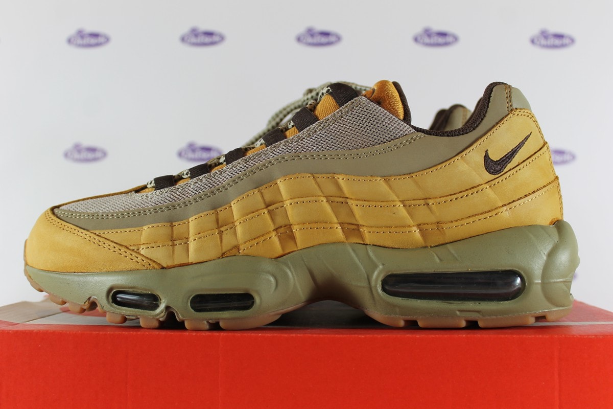 agricultores Indirecto Barrio Nike Air Max 95 Premium Wheat • ✓ In stock at Outsole