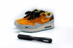 Premium Cleaning Brush Collonil Carbon Lab Sneaker cleaner 252x167 - Premium Schoonmaakborstel - Collonil Carbon Lab