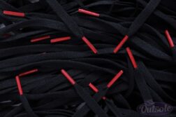 Black Nike laces Red tips 252x167 - Colored Tips veters - Zwart - Rood