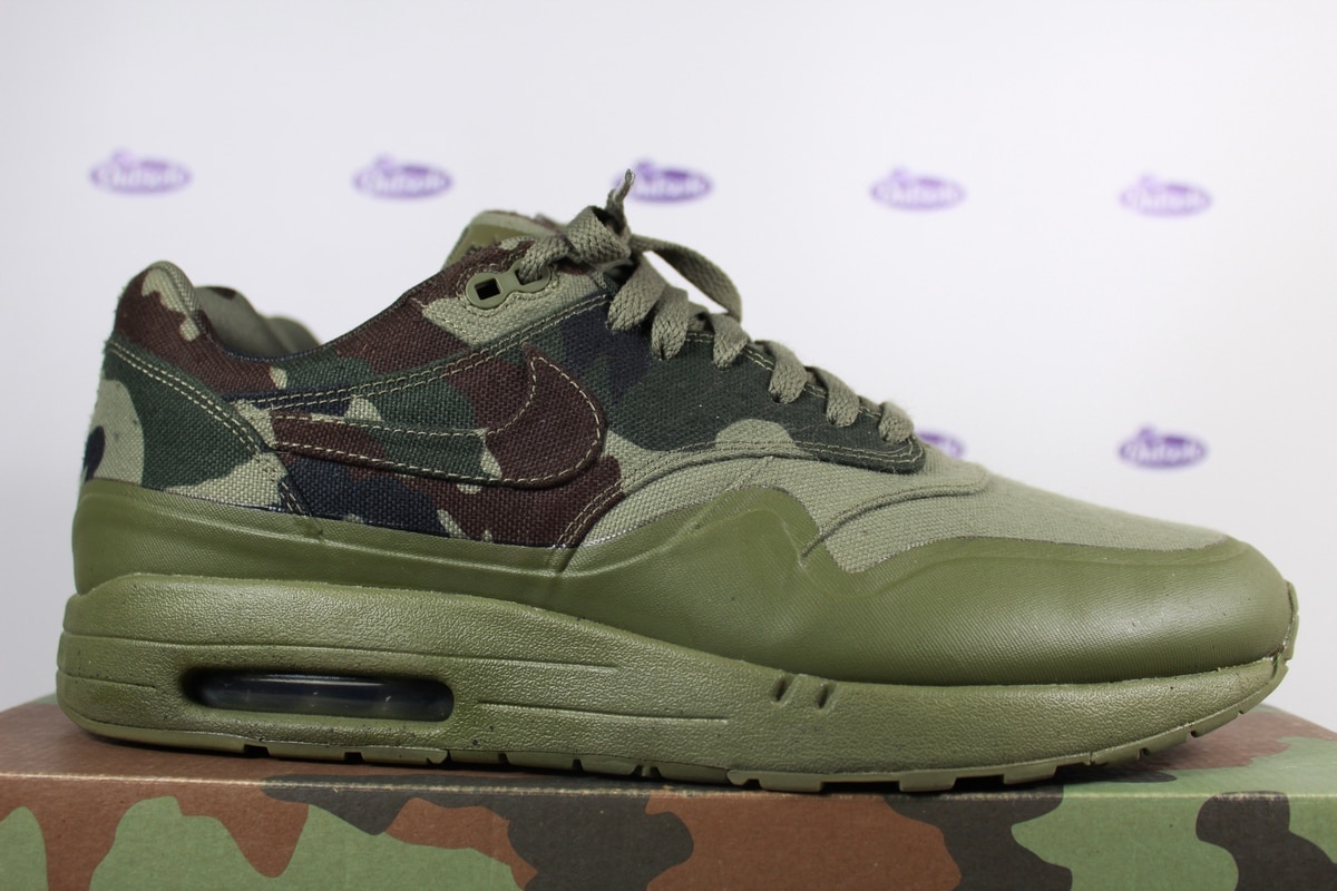 Superficie lunar omitir intimidad Nike Air Maxim 1 France SP Camo • ✓ In stock at Outsole