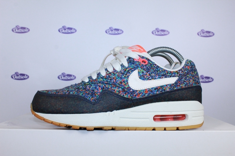 Nike Air Max QS Liberty Pixel • In stock at Outsole