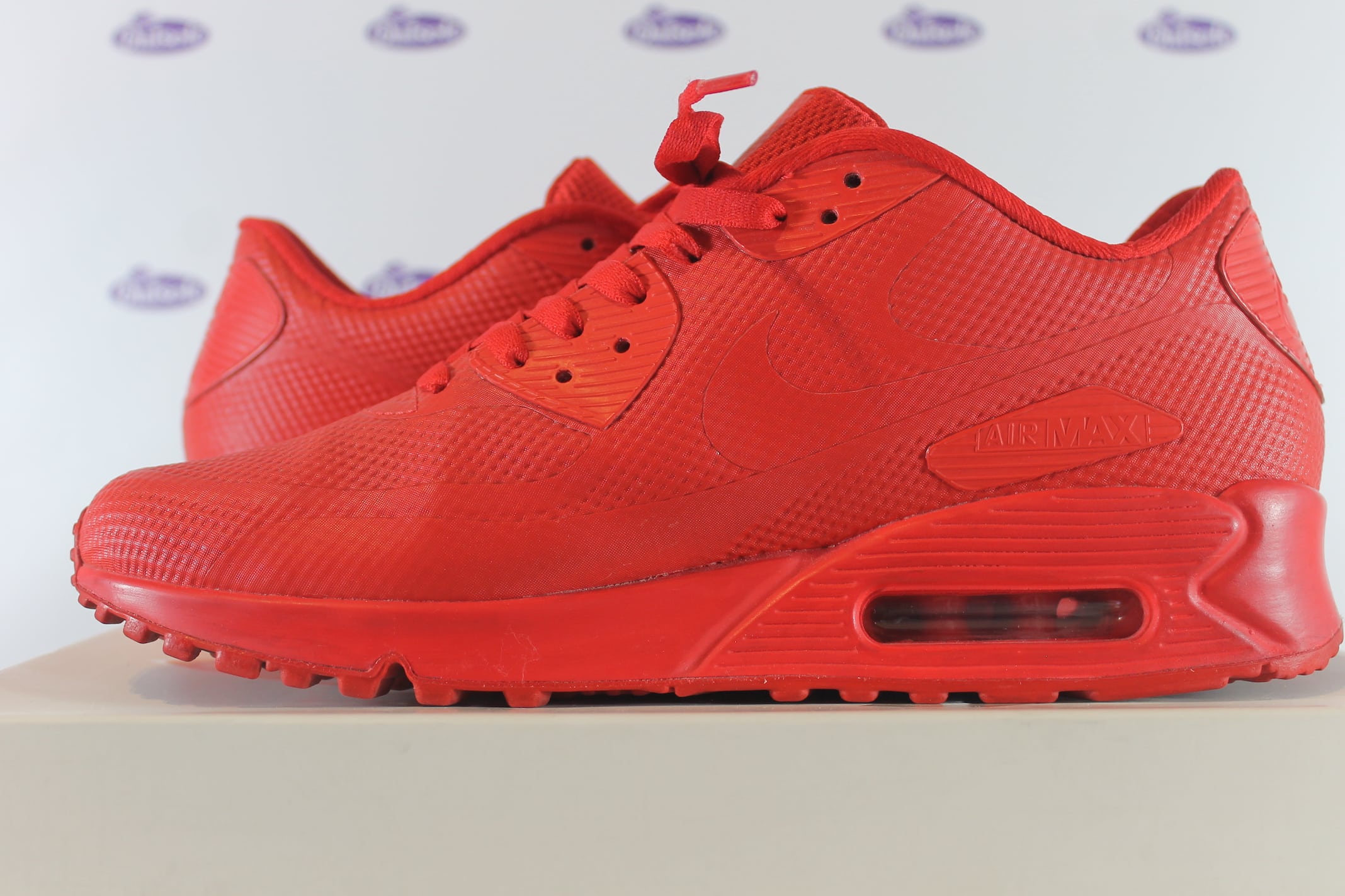 nike air max hyperfuse all red