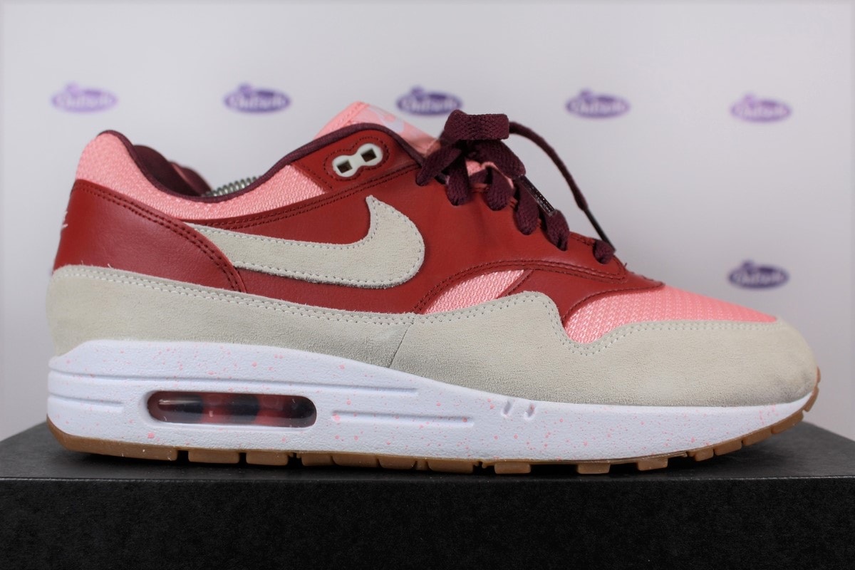 specificeren Gebakjes Rouwen Nike Air Max 1 ID Bacon Pink • ✓ In stock at Outsole