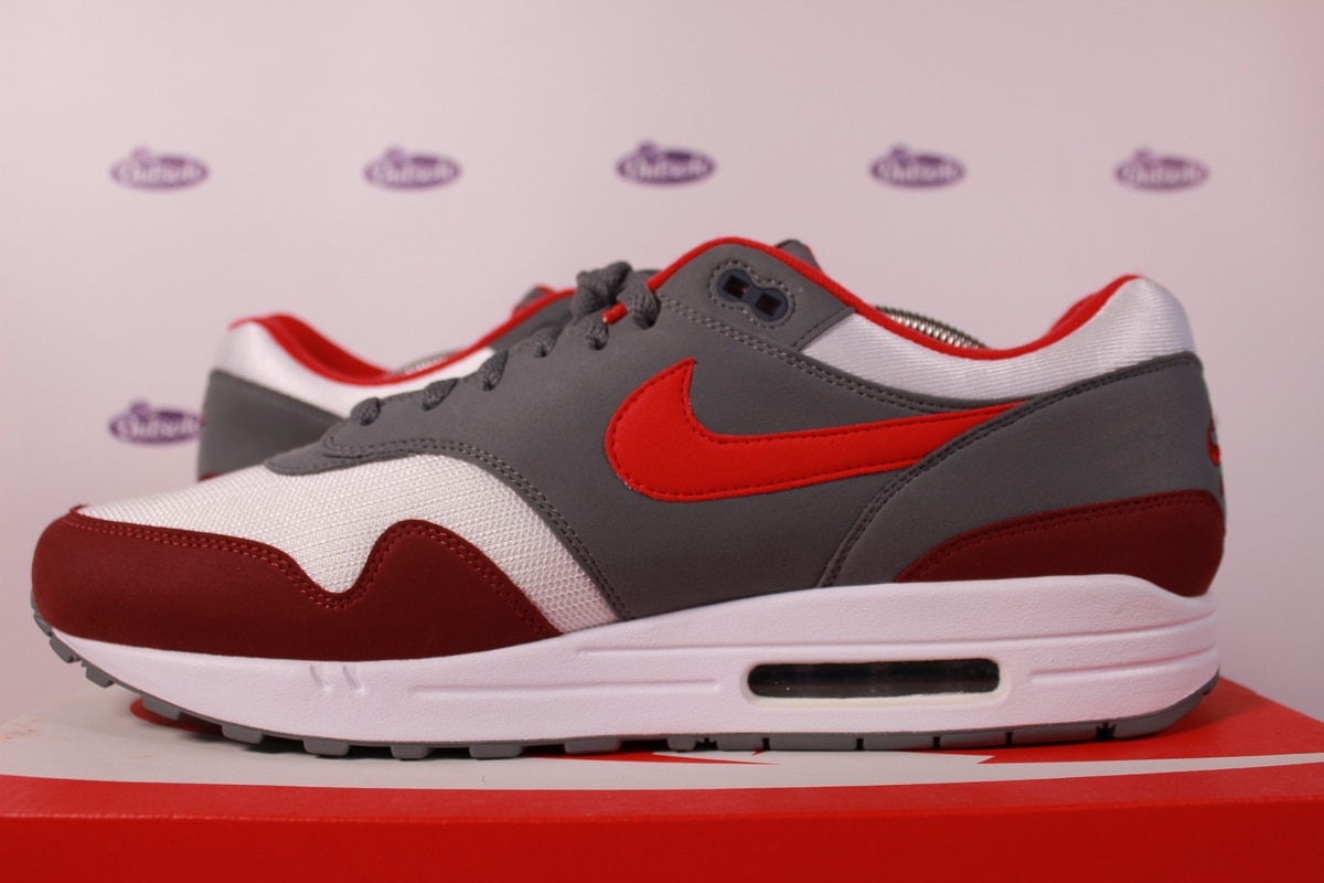 Nike Air Max 1 White University Red - ✓ Online bij Outsole لاتيه ظرف
