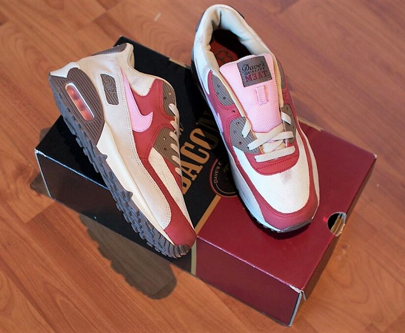 corruptie precedent Luidruchtig All Nike Air Max 1 & 90 Hyperstrikes and Friends & Family releases • Outsole