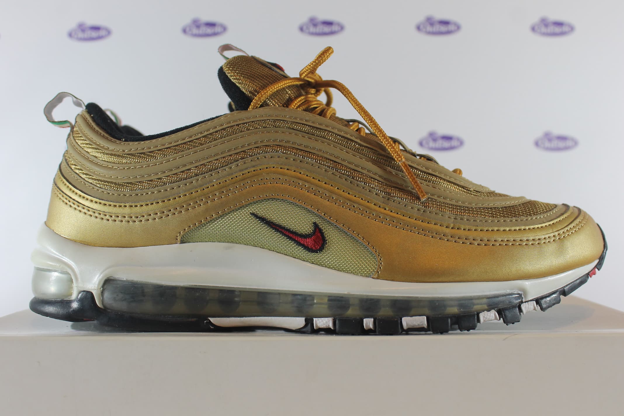 fairy informal set a fire Nike Air Max 97 Metallic Gold Italy • ✓ In stock at Outsole