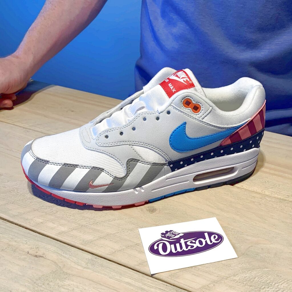huren Oom of meneer Dekbed Hoe veter en strik je Nike Air Max sneakers? • Outsole