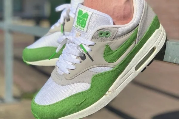 WOMFT WIVAH Outsole Nike Air Max 1 Patta Premium QS Chlorophyll Green 1 e1625777663144