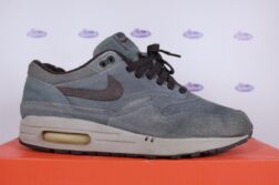 Nike Air Max 1 Leather Cave 04 425 1