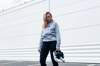 Outsole Premium Box Logo Sweater Atmos Elephant 5