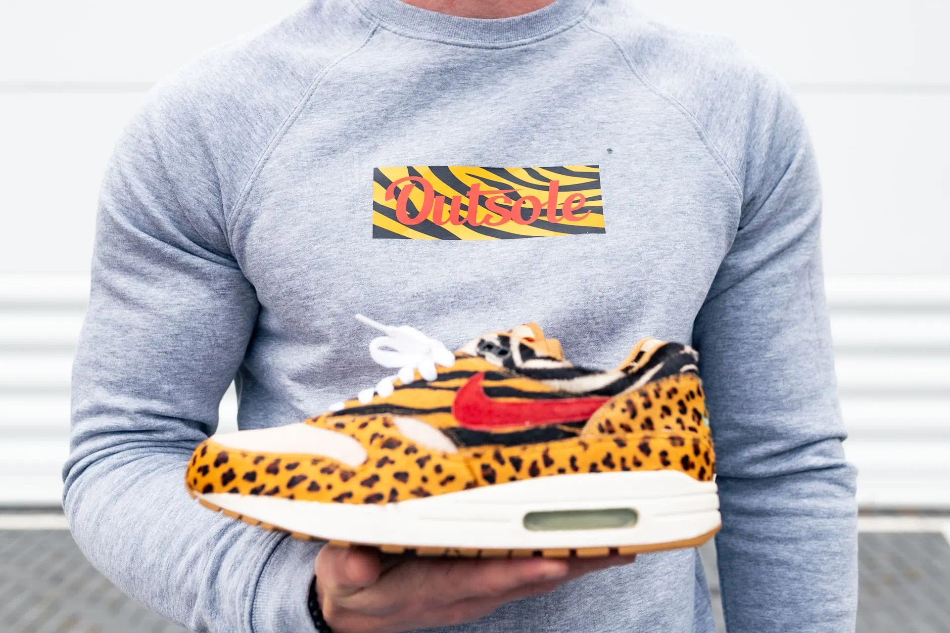 Outsole Premium Box Logo Sweater Supreme Animal Pack 3