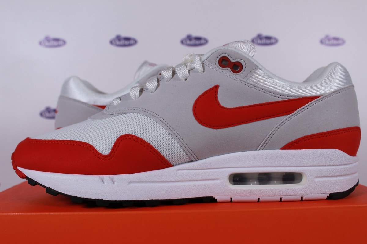 infierno cocaína Gárgaras Nike Air Max 1 Anniversary OG Red • ✓ In stock at Outsole