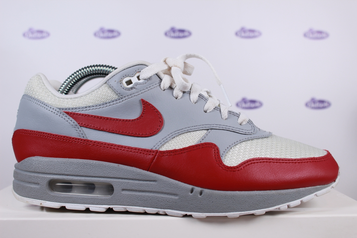 ambición Amperio conectar Nike Air Max 1 ID OG Red Grey • ✓ In stock at Outsole