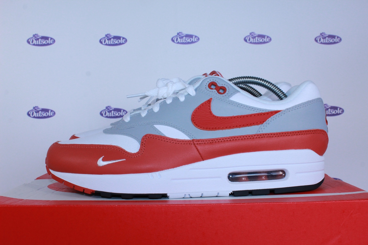 Buy the Nike Air Max 1 LV8 Martian Sunrise Right Here •