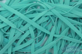 New Balance laces Baby Blue flat