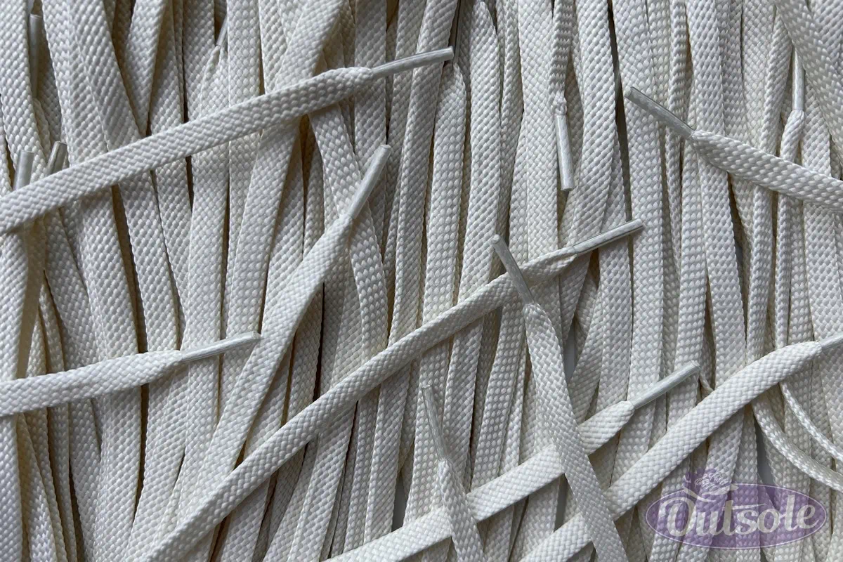 New Balance laces veters Broken White