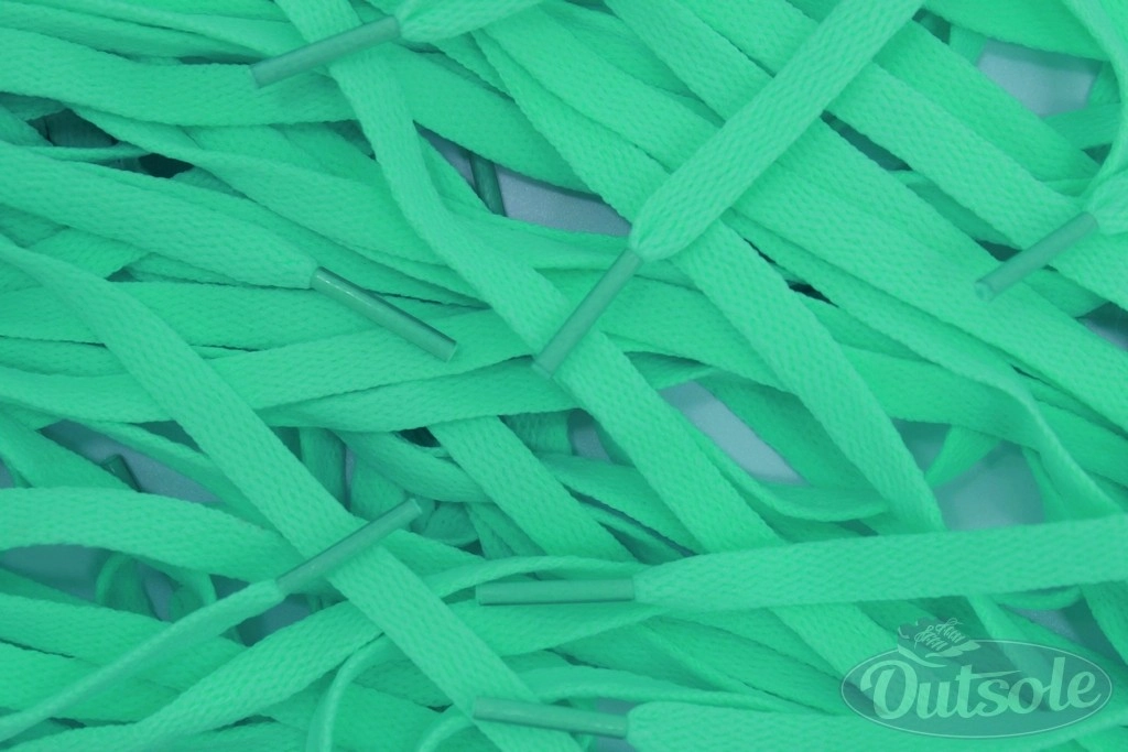 Asics laces Mint flat