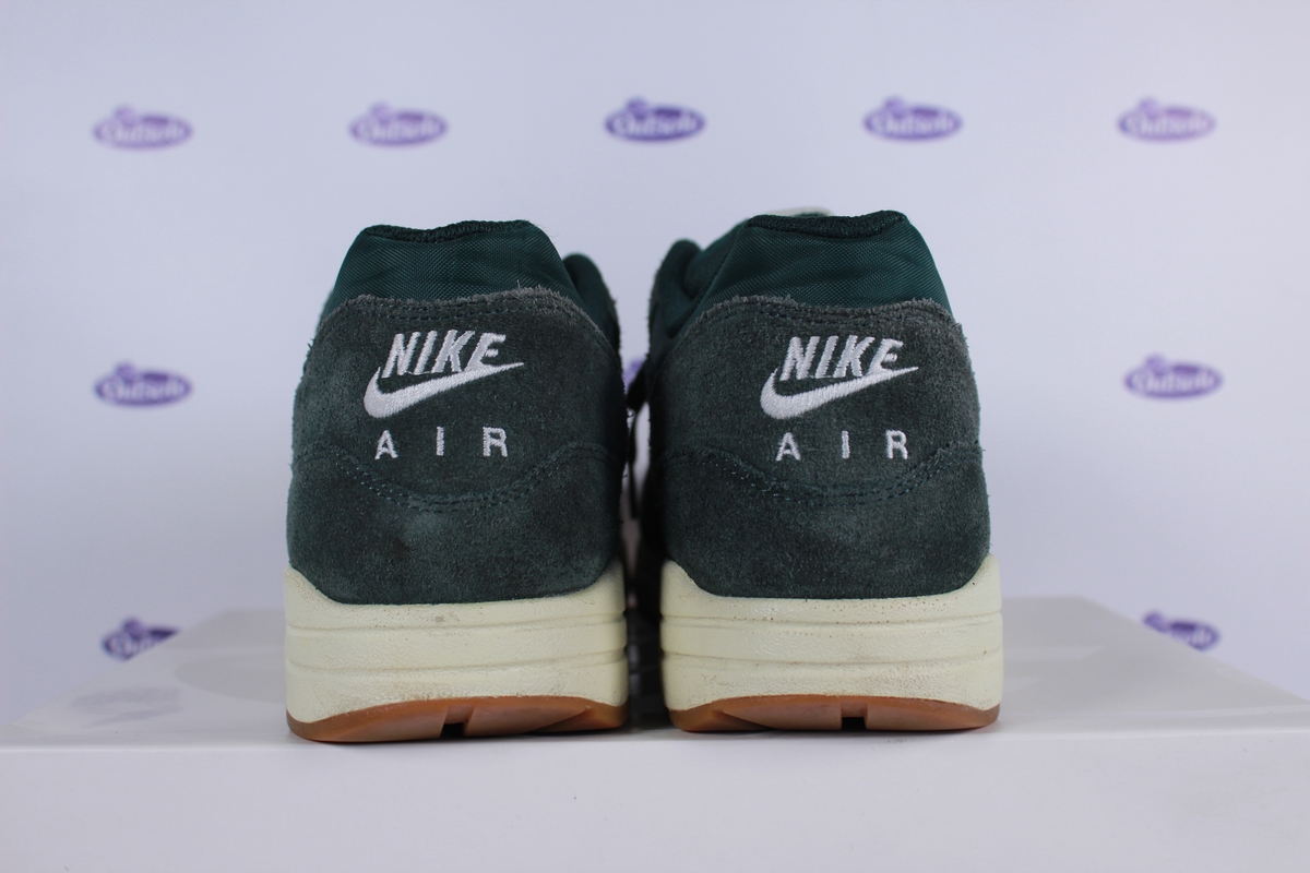 Vrijgevigheid Twinkelen Induceren Nike Air Max 1 Essential Green Gum • ✓ In stock at Outsole