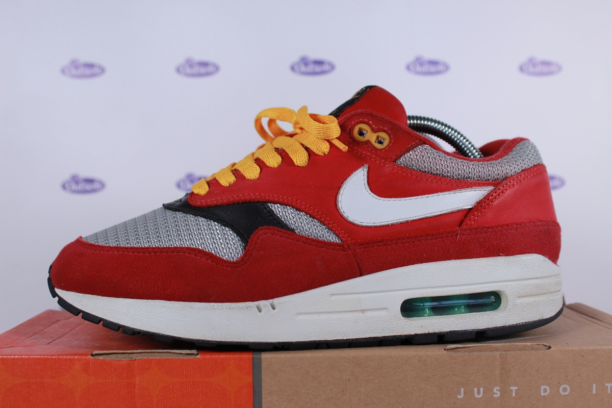 Factibilidad Groenlandia menor Nike Air Max 1 Urawa Red Dragon (soleswapped) • ✓ In stock at Outsole