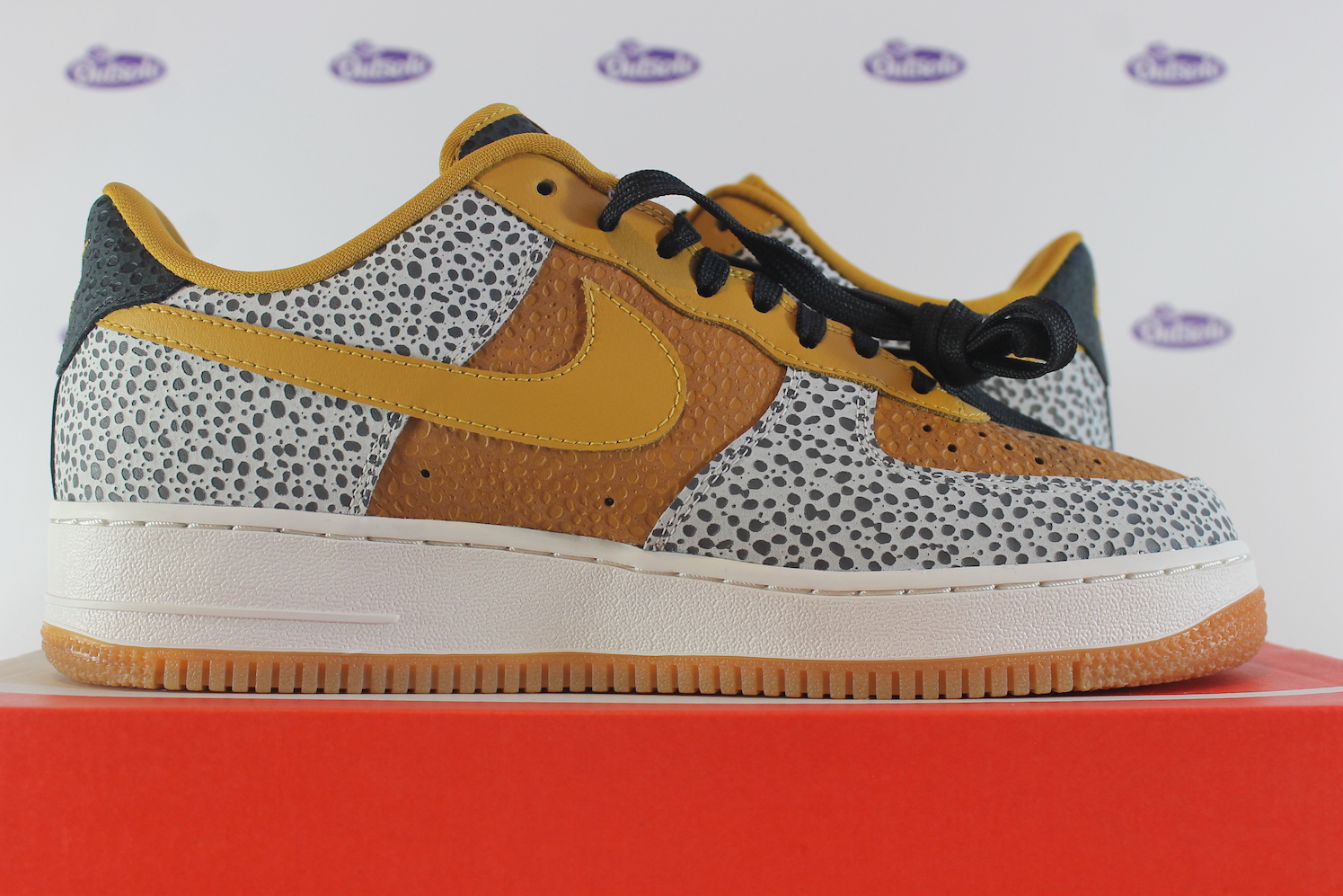 Exclusivo Persona responsable aventuras Nike Air Force 1 By You (ID) Premium Safari • ✓ In stock at Outsole