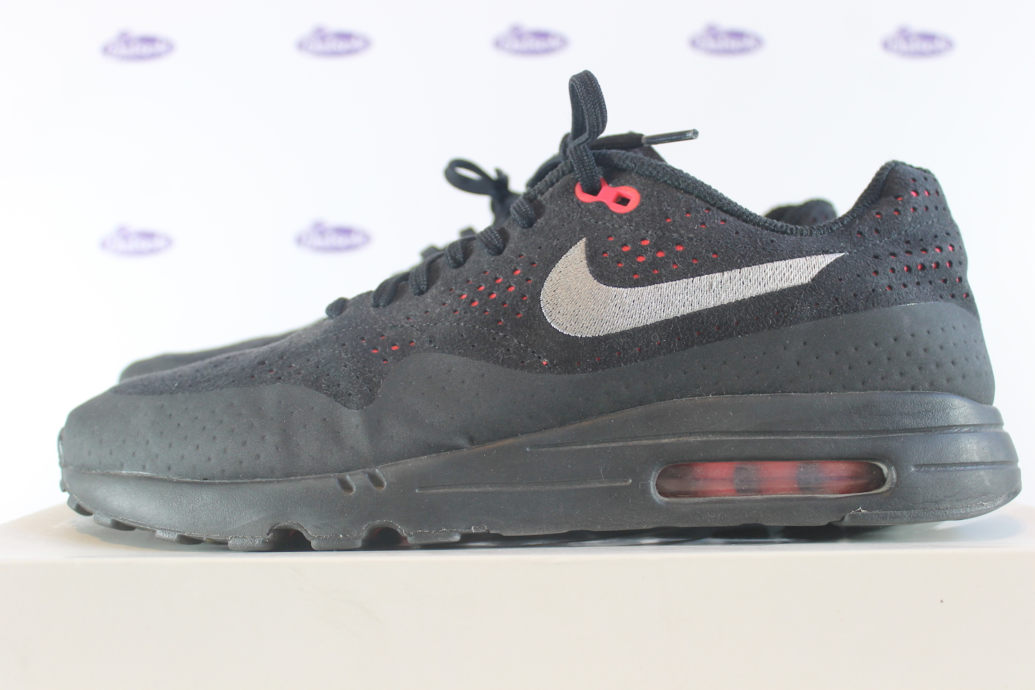 Air Max 1 Ultra Moire 2.0 Black • ✓ In stock at Outsole