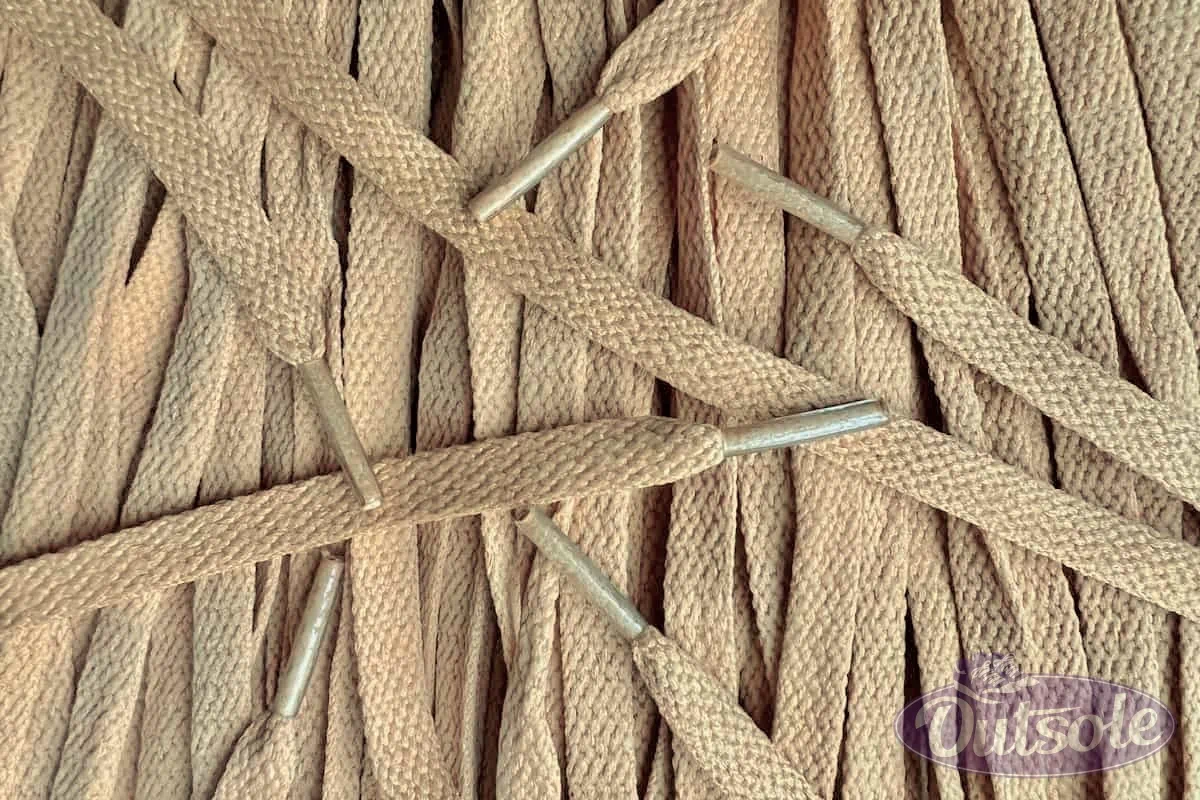 Flat laces Wheat