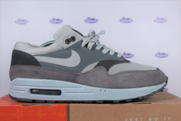 Nike Air Max 1 Book of Ones soleswapped 45 1