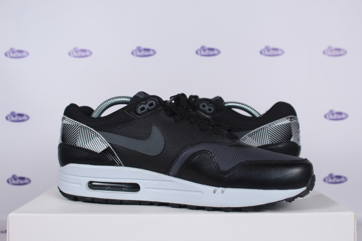 Nike Max 1 Print Black Dark Grey • ✓ In stock at Outsole