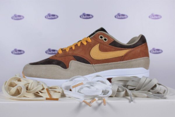 LACE PACK Nike Air Max 1 Premium Pecan Ugly Duck Outsole Nike laces