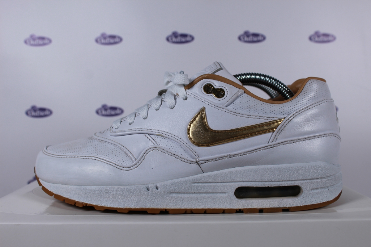 Nike Air Max 1 FB Woven • ✓ In stock at Outsole