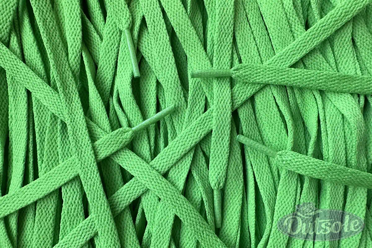 New Balance laces Light Green veters flat 1