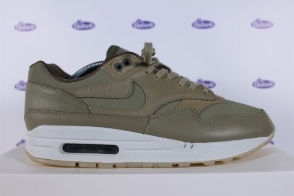 Nike Air Max Cut Out Olive ()