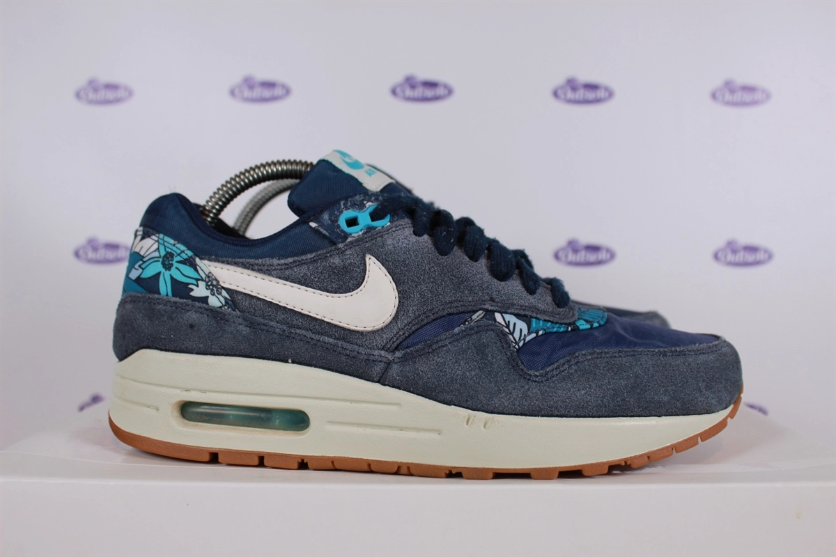 Nike-Air-Max-1-Aloha-Pack-Navy