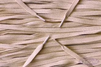 Flat Nike laces Almond Amandel