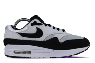 Nike Air Max 1 Black and White