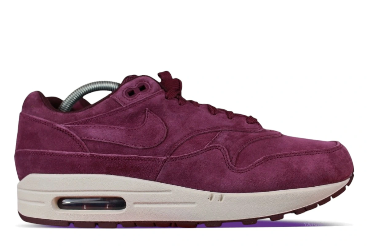 マシュ Nike Air Max 1 Bordeaux Desert Sand • 875844-602 • Outsole