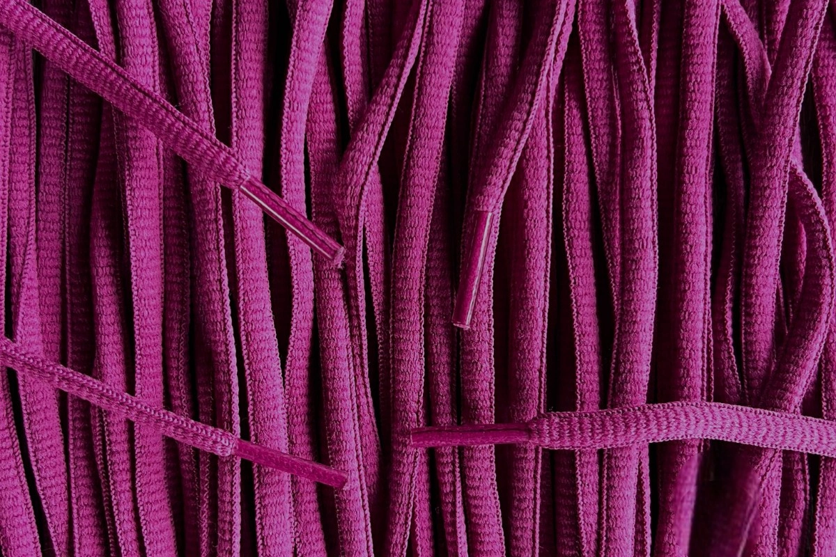 Small oval laces veters Berry