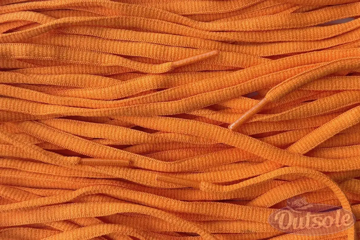 Small oval laces orange smalle ovale veters oranje