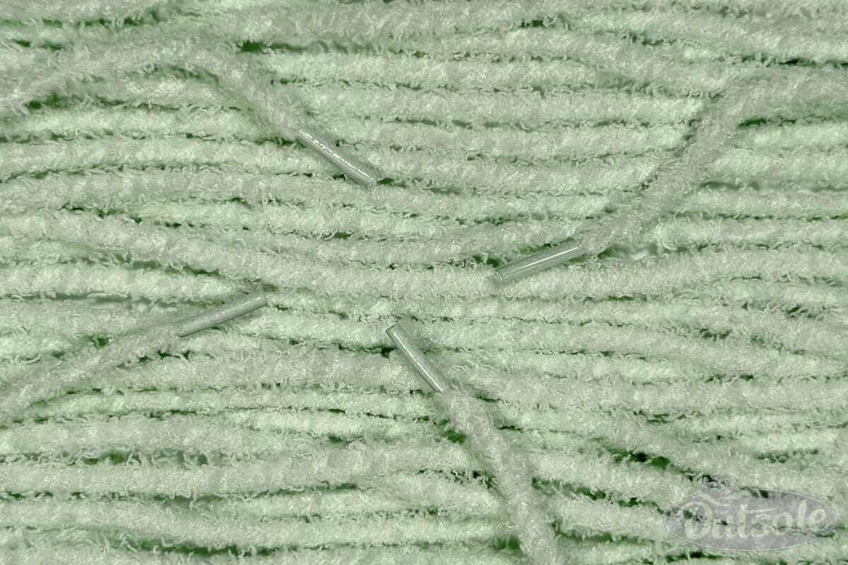 Fluffy veters - Pastelgroen