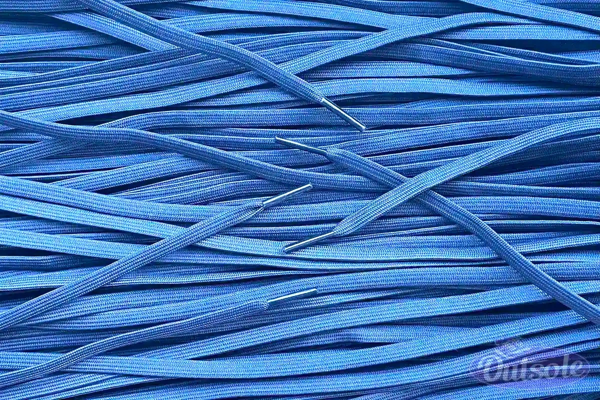 Voetbal veters blauw