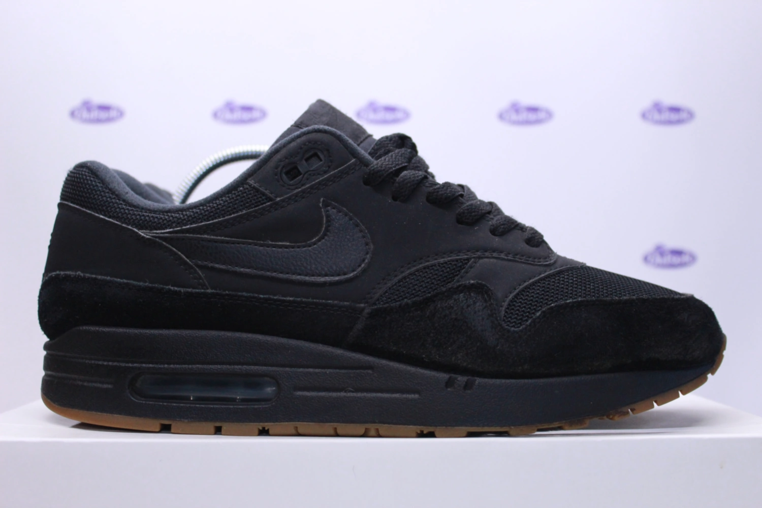 nike-air-max-1-black-gum-
