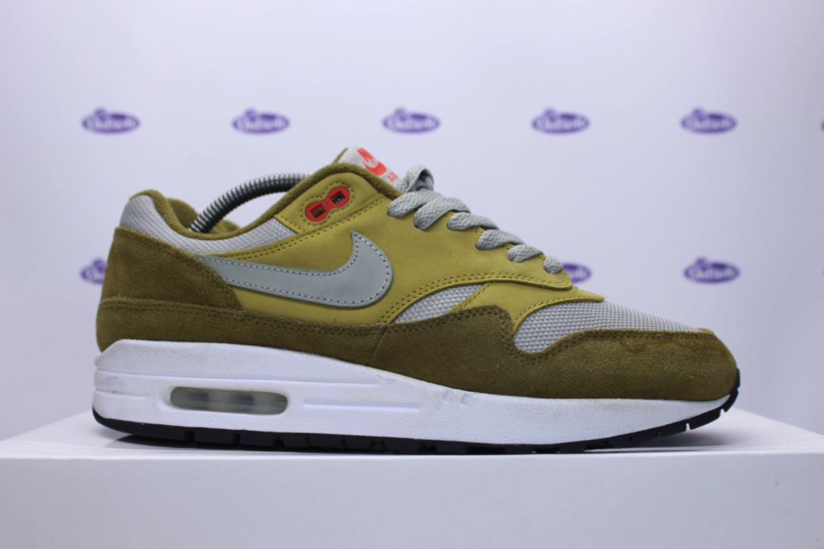Nike Air Max 1 Curry Pack Olive • 908366-300 • Outsole